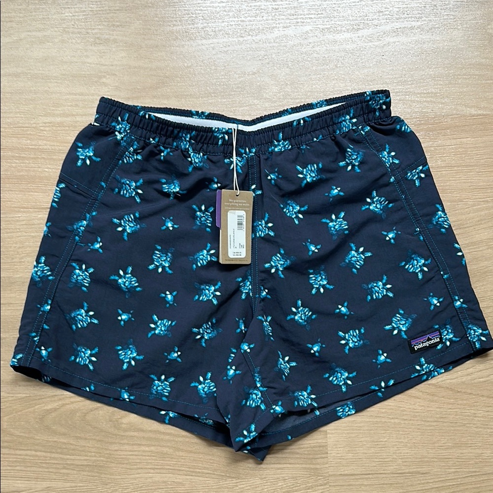 Patagonia Women’s Baggies Shorts- Turtle Print- XS- New w/ Tags